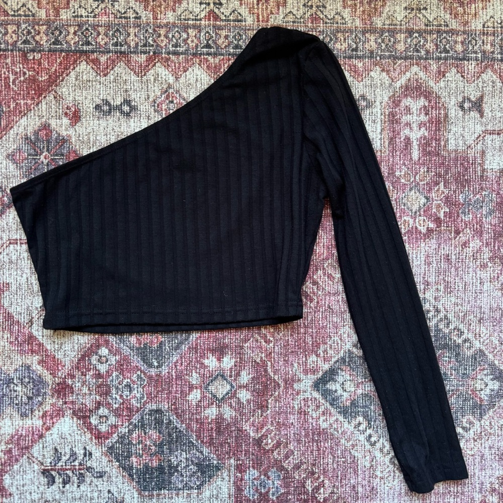 SHEIN Ribbed One Shoulder Crop Top